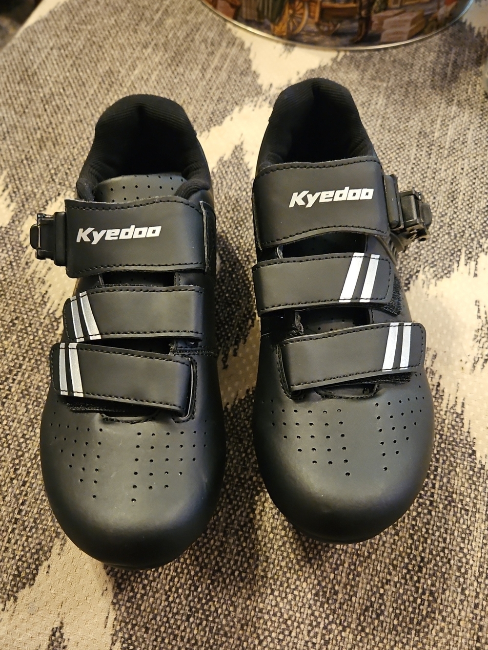 Kyedoo Black Velcro Cycling Shoes